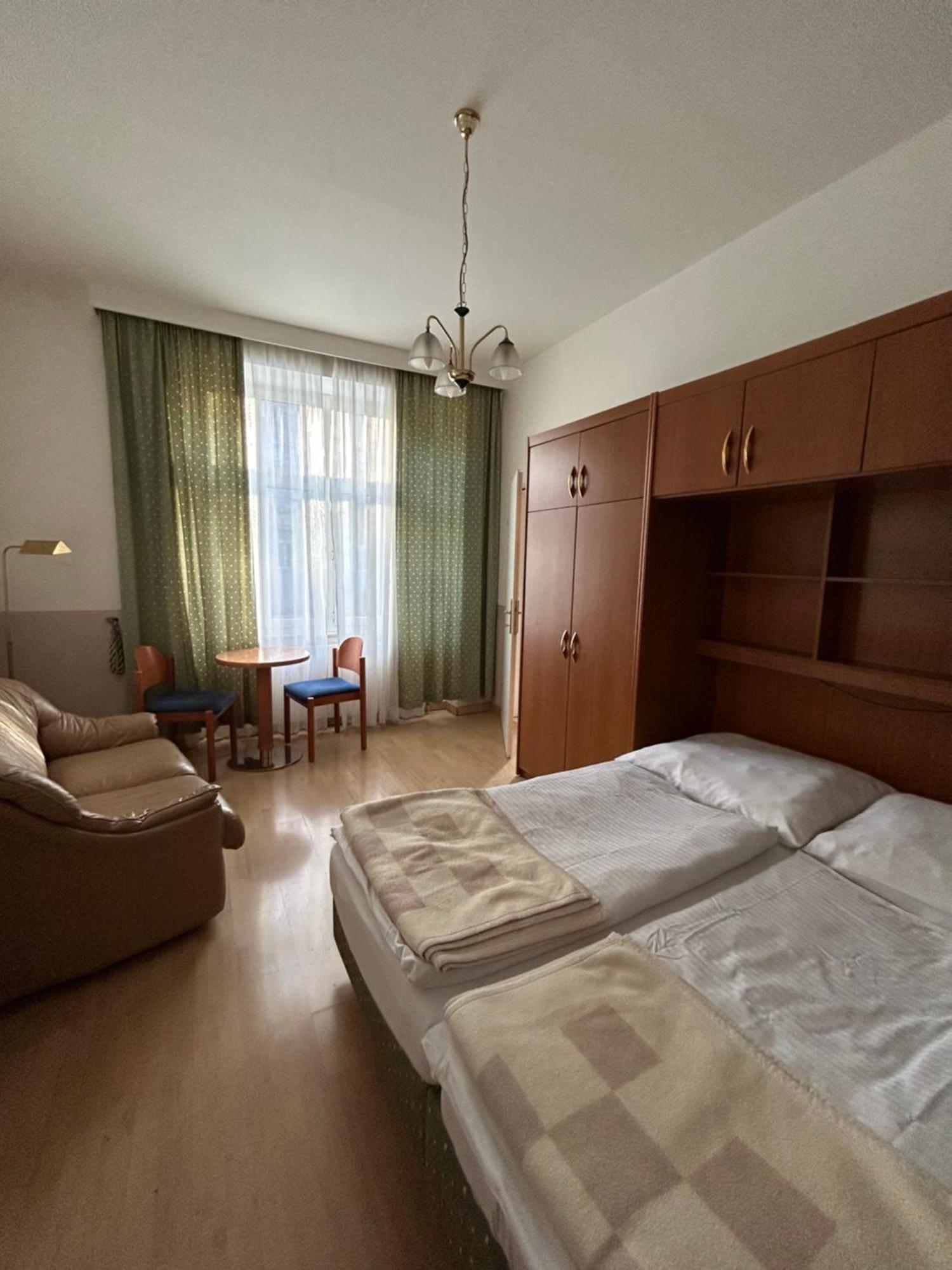 Reiner Apartment Wien Exteriör bild