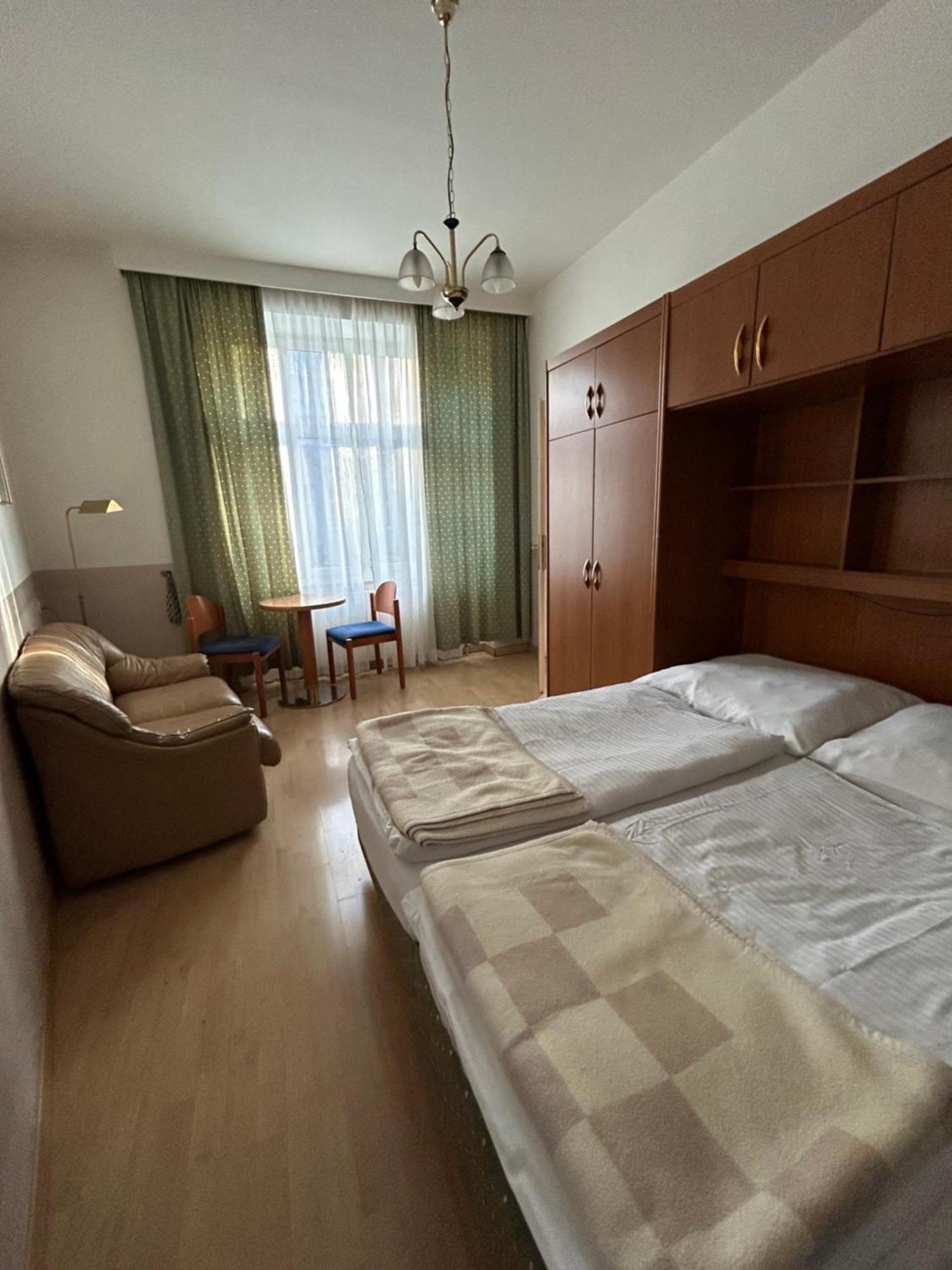 Reiner Apartment Wien Exteriör bild