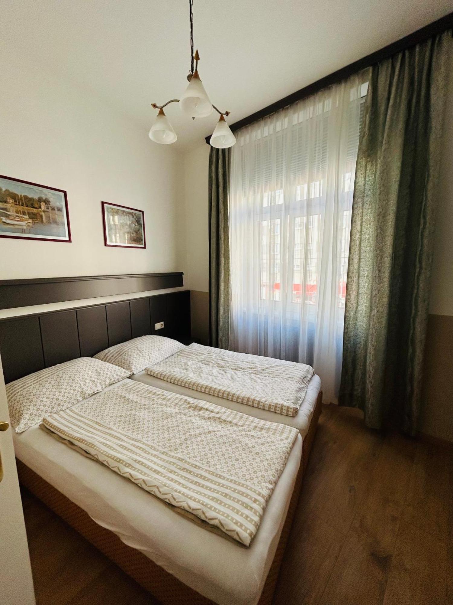 Reiner Apartment Wien Exteriör bild